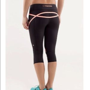 Lululemon Tracker crops